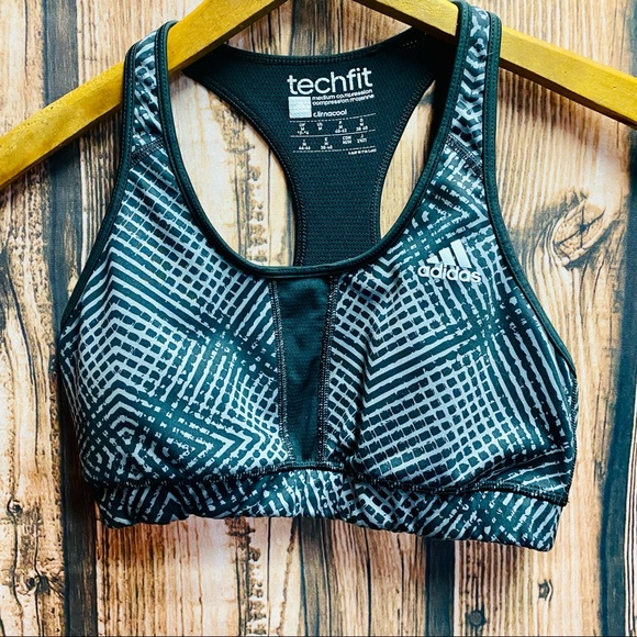 Adidas Techfit sports bra-Size Medium - Picture 2 of 9